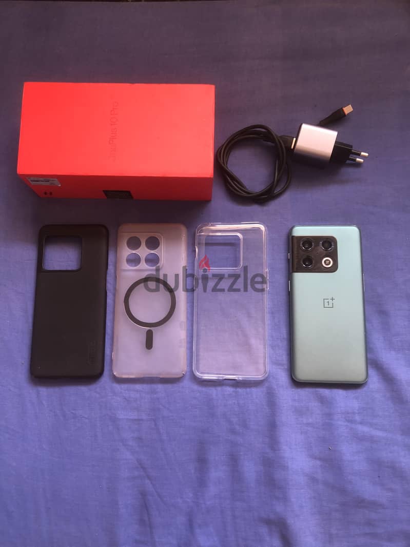 One Plus 10 Pro 4