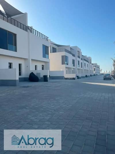 For sale, a duplex loft with finishes and air conditioning in Waterway North Coast with an advance payment of only 10% and delivery in a year