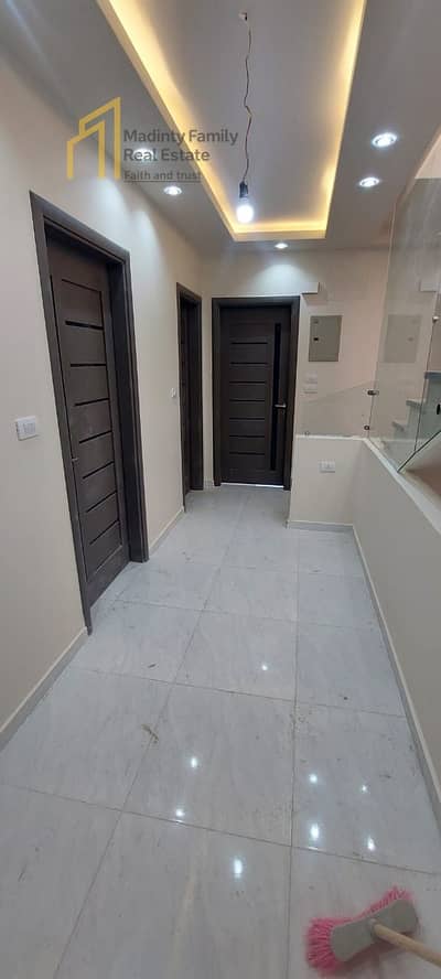 فيلا للايجار في مدينتي نموذج f3 تشطيب سوبر لوكس بسعر مميز جدا