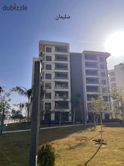 Studio apartment for sale in Noor City, old reservation, lowest total price and longest installment period.   Opening reservation - 2023 Ground floor with garden Building area: 63 sq m Garden area: 33 sq m Pure sea view  Total price: 3,330,000 Installments