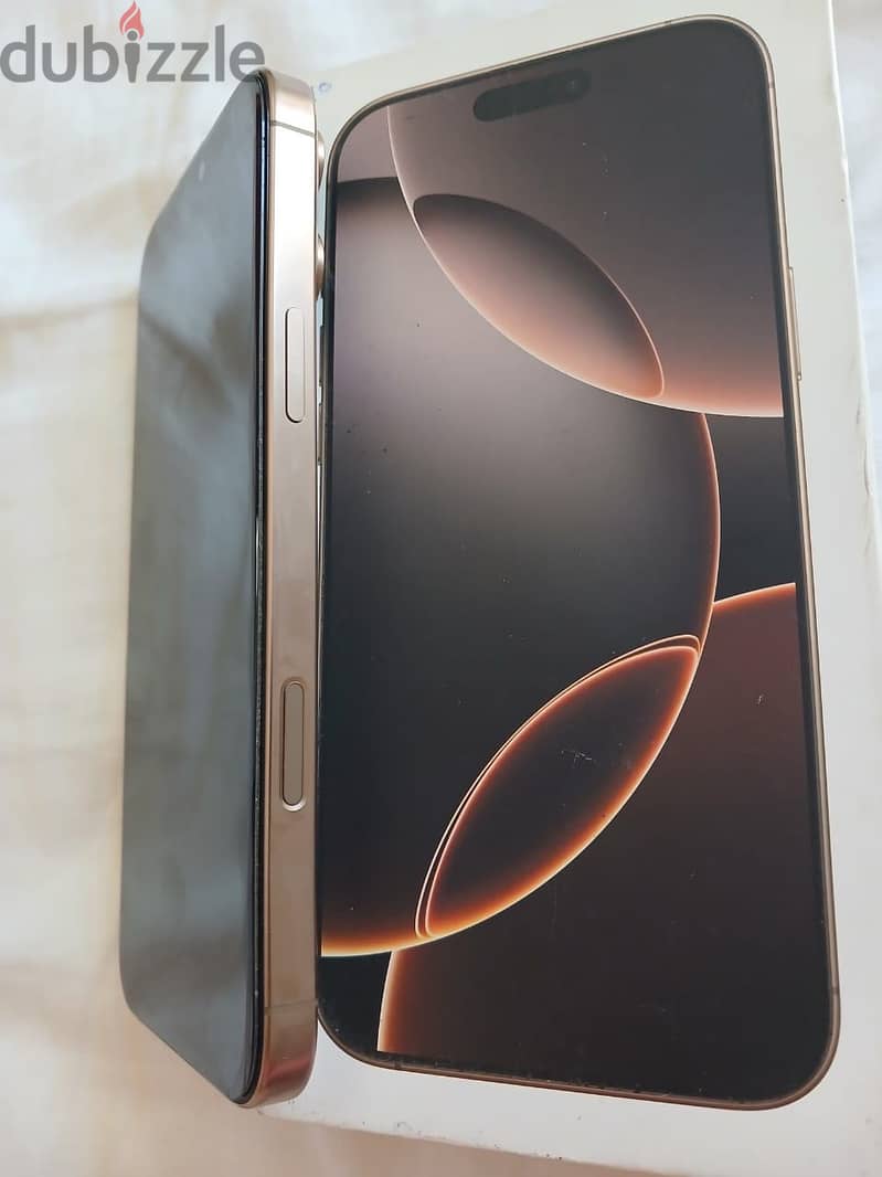 Apple - iPhone 16 Pro Max 4