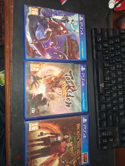 ٣ العاب ps4 ١ جديد ٢ مستعمل