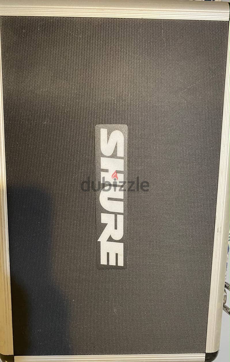 SHURE Microphone 4