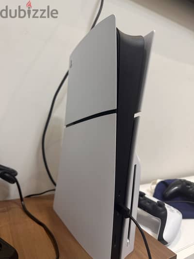 Playstation 5 slim CD like new