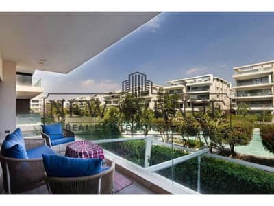 للبيع شقة  متشطبه و مفروشه بالكامل - بحري - استلام فوري - في ليك فيو ريزيدنس القاهرة الجديدة Lake View Residence New Cairo