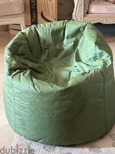 Poufs بفه