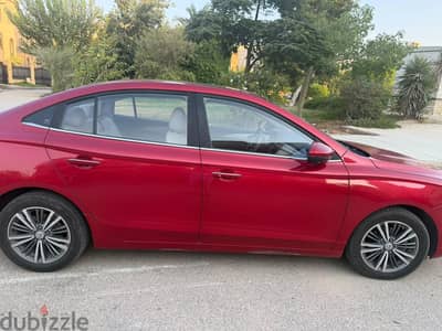 ام جي 5 2022 اعلي فئه ٩٠االف كم صيانه توكيل / MG 5 2022