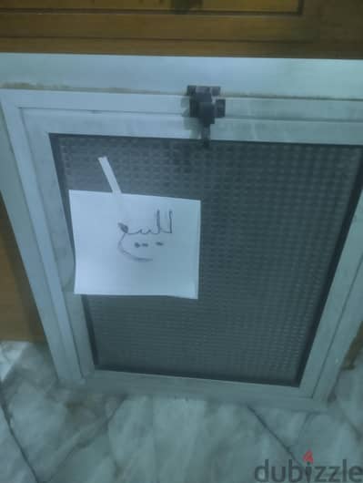 شباك الامونتال بحاله جيده