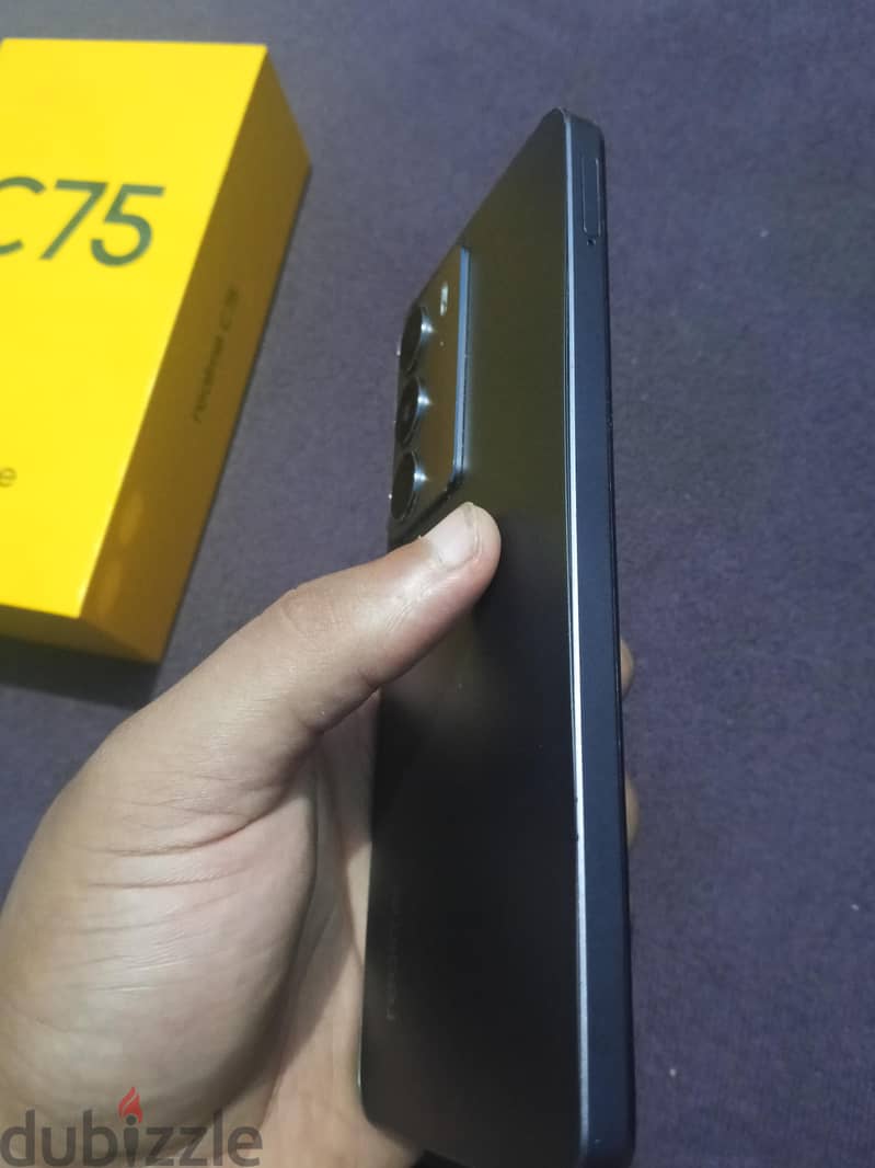 ريلمى سى 75 4