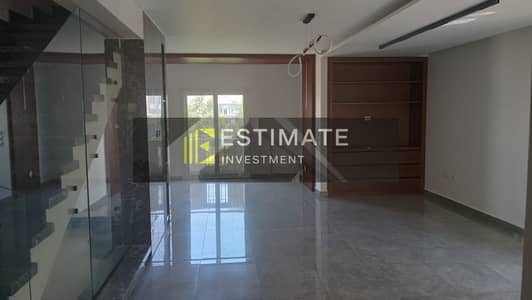 Semi-furnished iVilla with roof terrace for rent at Mountain View Executive