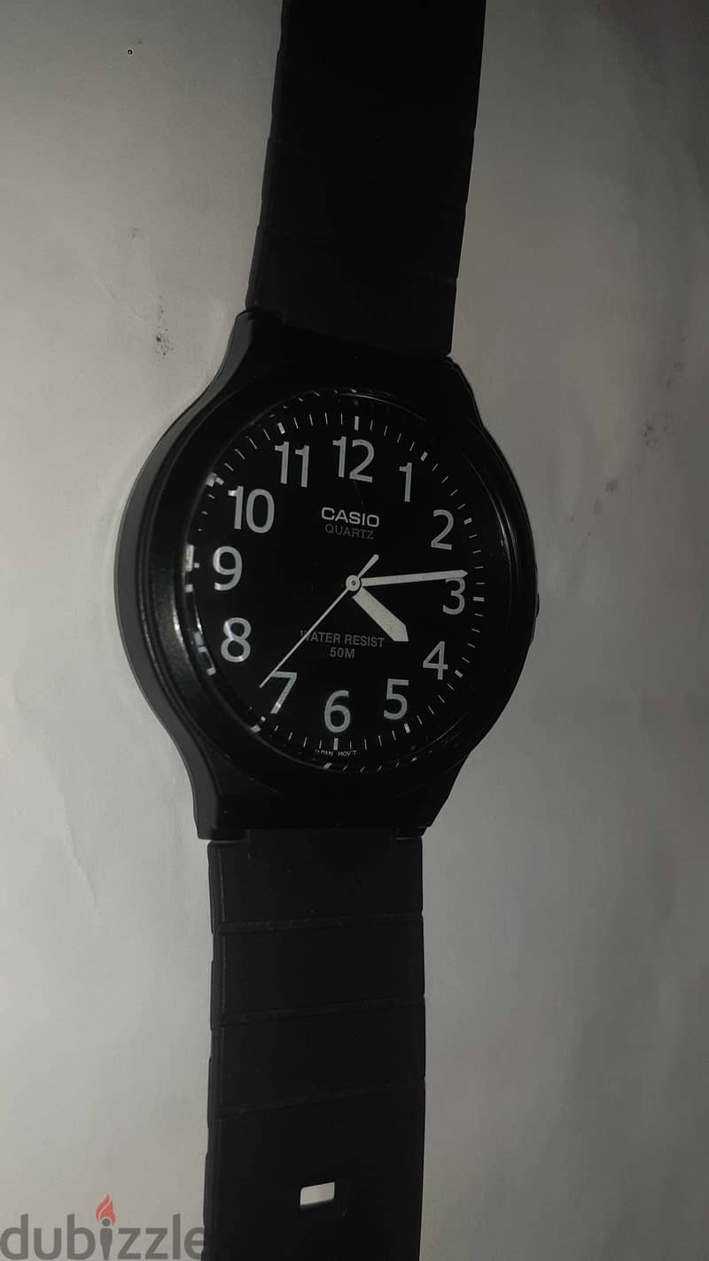 Casio MW-240 1