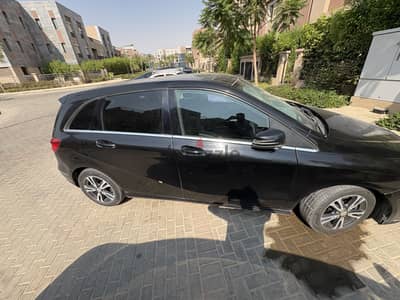 Mercedes-Benz B200 2014 Mercedes-Benz B200 2014