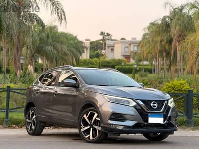 Nissan Qashqai 2021  صيانة التوكيل
