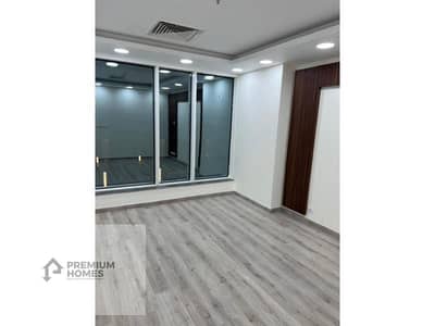 Administrative Office or Medical Clinic for Rent – ​​52 sqm – Trivium Square, North 90th Street