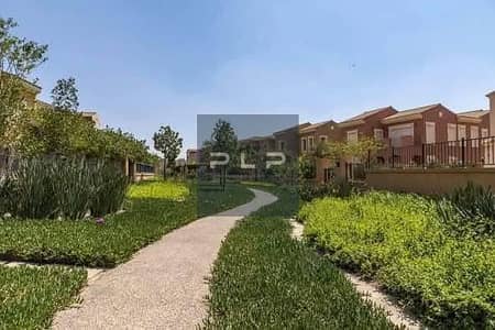 كواترو هاوس 254 م بسعر لقطه جاهز للسكن لوكيشن مميز اوبن فيو للبيع في كمبوند سيتي جيت