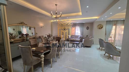 250m Apartment for sale in Sheikh Zayed - District 9, First Neighborhood