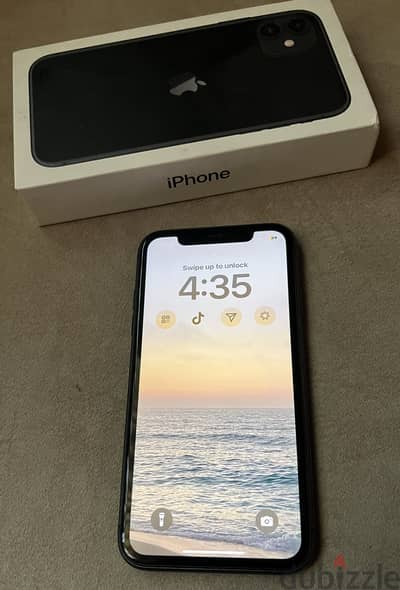 iphone 11  اسود 128GB حالته ممتازه بطاريه 83% مستعمل