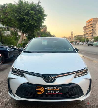 تويوتا كورولا كاش باك لحد10% تامين طول القسط و كرت بنزين ب 10.000 جنية