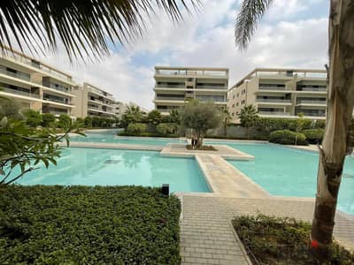 شقة للايجار اول سكن بالمطبخ والتكييفات في كمبوند ليك فيو ريزدنس  Lake View Residence
