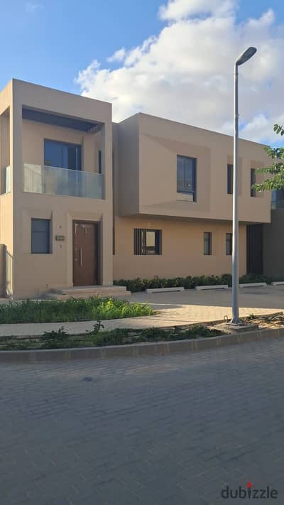 Town 297m immediate delivery at price?? inside Fai from Sodic