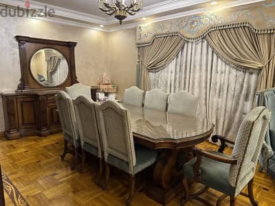 سفرة Verinno كاملة 8 كراسي + نيش + بوفيه