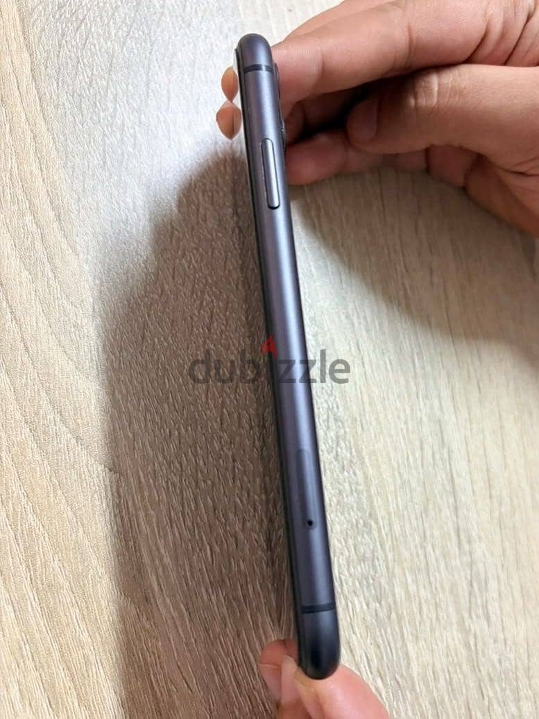 Apple - iPhone 11 3