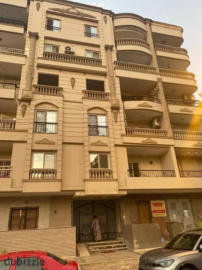 Your dream home in the heart of Heliopolis, in a prime location right in front of the Military Academy!  150 sqm | 3 Bedrooms | 3 Bathrooms | Garage | Modern Building — EGP 6.5M only! 