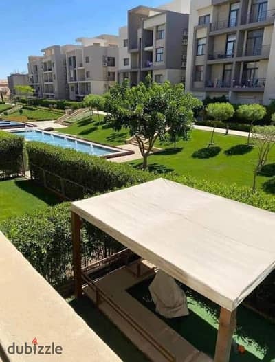 شقة بسعر مميز متشطبة بالتكيفات و المطبخ للبيع في فيفث سكوير القاهرة الجديدة - fifth square