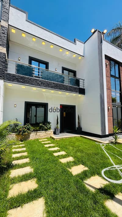 Villa ready for delivery, fully attached