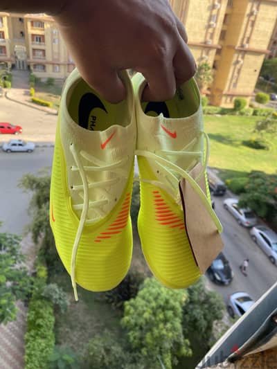 Nike phantom pro