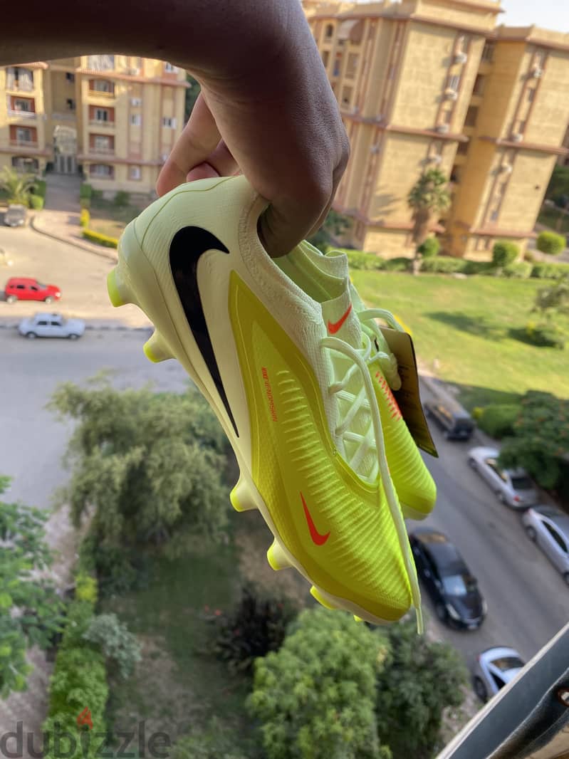 Nike phantom pro 4