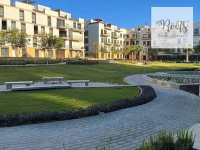 للإيجار شقة مفروشة بالمطبخ والتكييفات في كمبوند كورتيارد - الشيخ زايد. For rent furnished apartment,kitchen,ACs ,in Courtyard , Sheikh Zayed