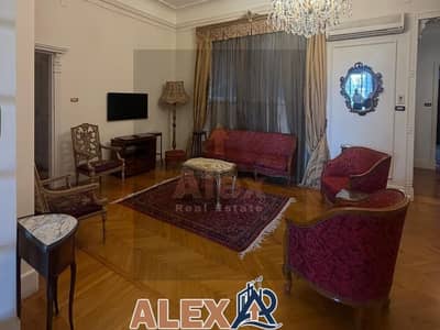 شقه مفروشه للايجار في محطة الرمل شارع الفراعنة