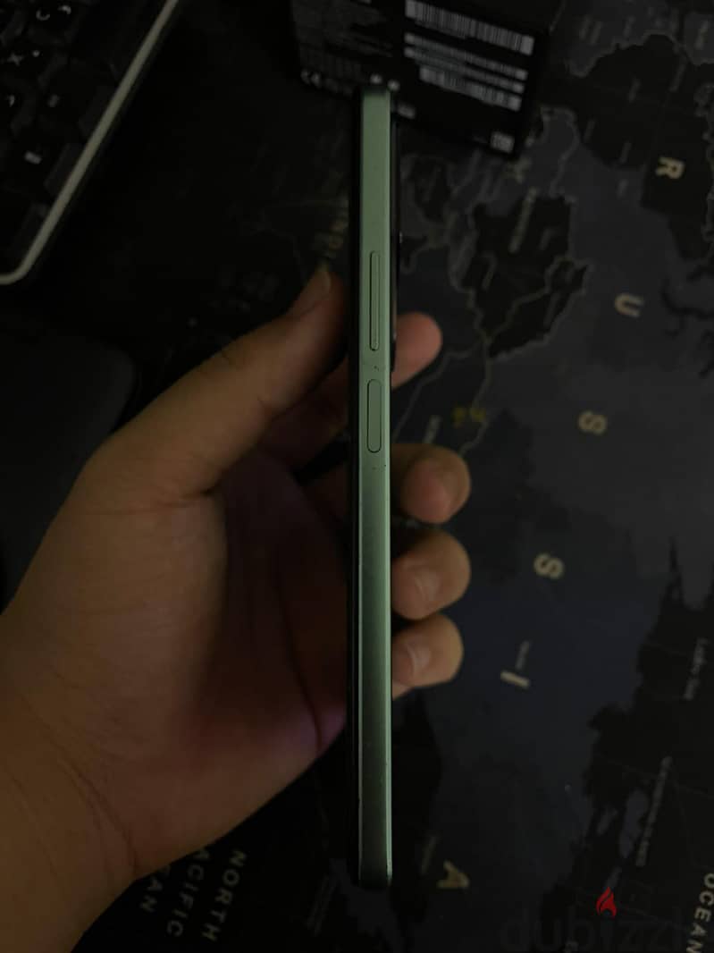 Xiaomi Poco F4 2