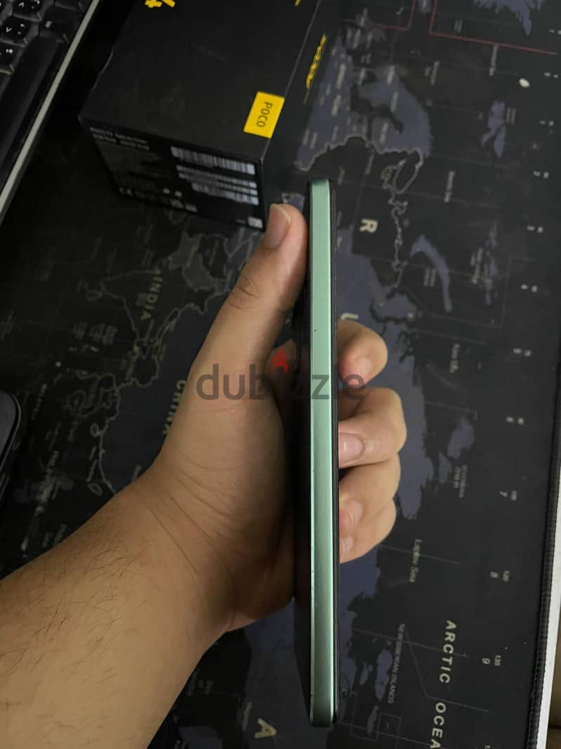 Xiaomi Poco F4 4