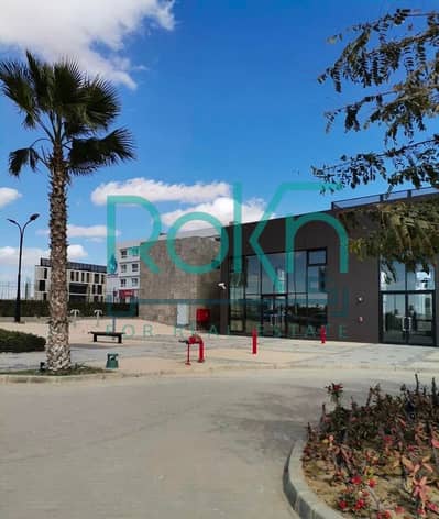 Retail Shop for Rent in Strip Sodic 215sqm