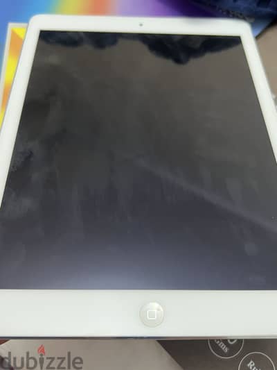 آيباد إير (iPad Air - الجيل الأول) مساحة 16 جيجا يدعم شريحة اتصالات