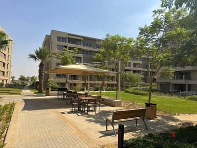 شقه للبيع لقطه جاهزه للتسليم في كابيتال جاردنز Mostakbal City -Capital Gardens