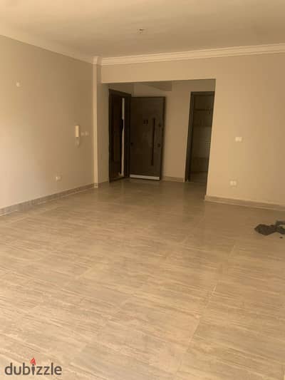 Apartment for sale in Janah Compound, Cairo, New Cairo, close to the American University and South 90 and the new Sokhna Road