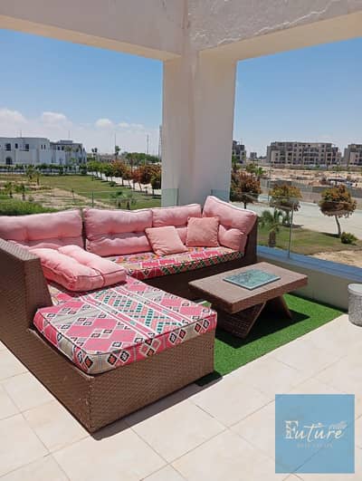 سينيور علوي فاخر للبيع في هاسيندا | 300م مباني + 503م صيانة | 4 غرف منهم 2 ماستر | 4 حمام | 3 أدوار | جراج خاص | غرفة سائق | أمام Lake Yard | 18M Net