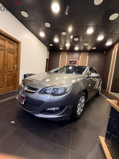 Opel Astra 2021