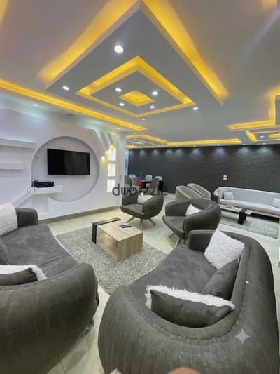 Furnished hotel apartment 250m for rent - Nasr City, second residence and new furnishings, spacious apartment fully equipped to a high hotel standard, in a premium location in the first district - Abbas Al-Akkad, suitable for families looking for upscale and comfortable housing. Available for rent from August 28. Location: First District - Abbas Al-Akkad.