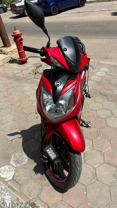 Scooter sym sr 150 150cc عداد 6773 لسة متغيرلو بطارية