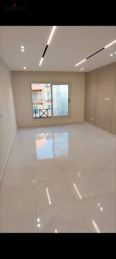 Apartment for sale in Compound Montazah Hadayeq October Apartment for sale in Compound Montazah Hadayeq October