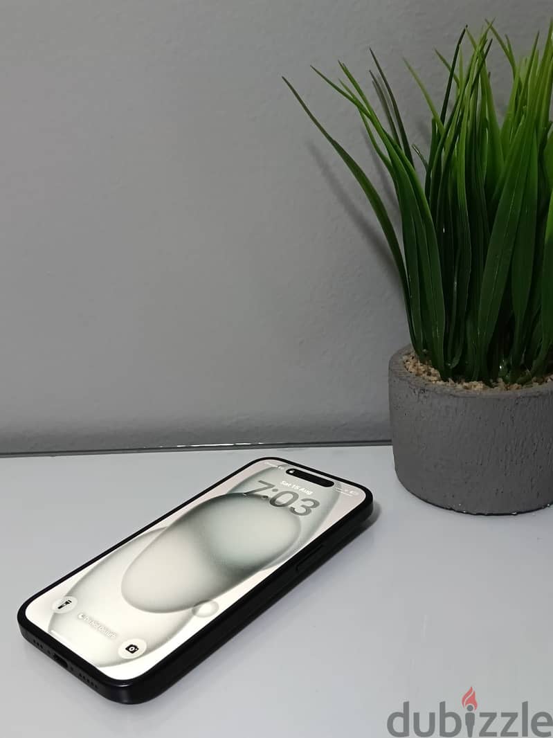 Apple - iPhone 15 4