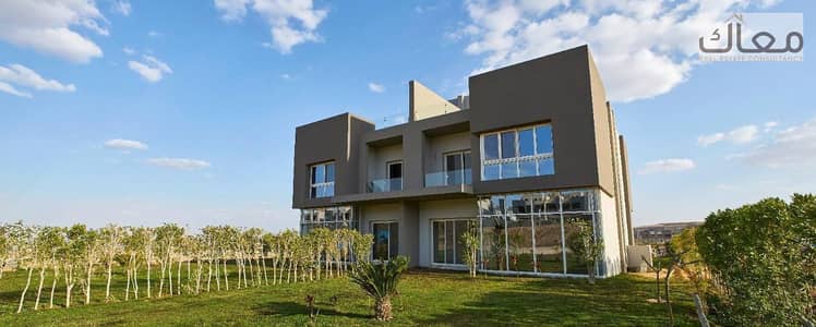Townhouse Middle East Islam immediate in the heart of Sheikh Zayed in front of Zed Park with an advance of 10%