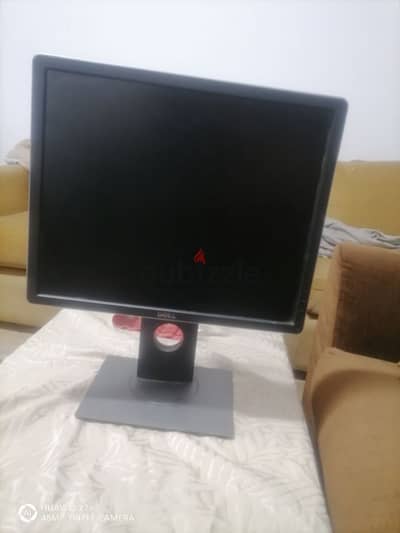 شاشه DELL بحامل متحرك