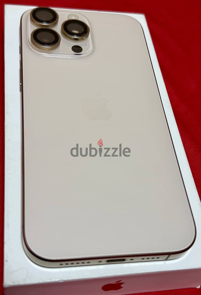 Apple - iPhone 16 Pro Max 6