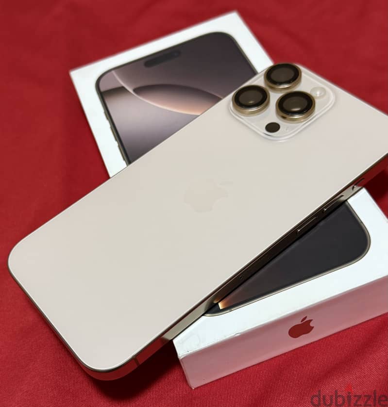 Apple - iPhone 16 Pro Max 7