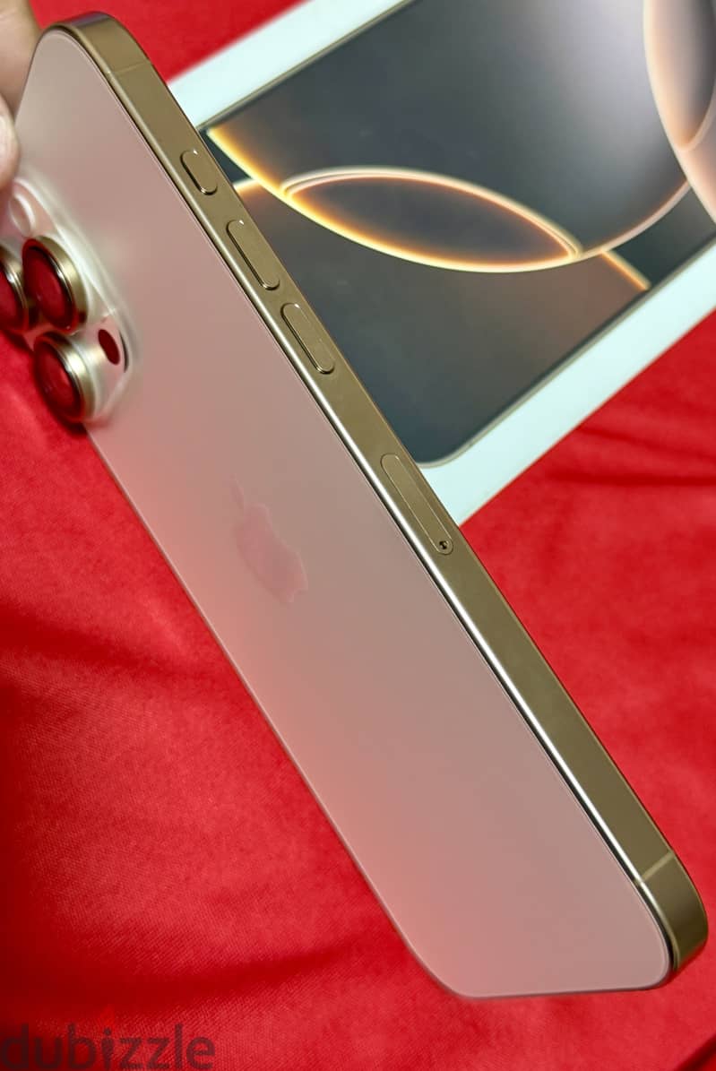Apple - iPhone 16 Pro Max 8